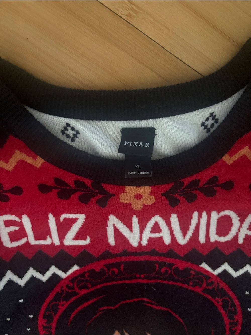Disney Pixar Coco Feliz Navidad Holiday Sweater size XL - Picture 4 of 5